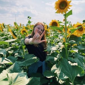 Meet your Posher, Rachel